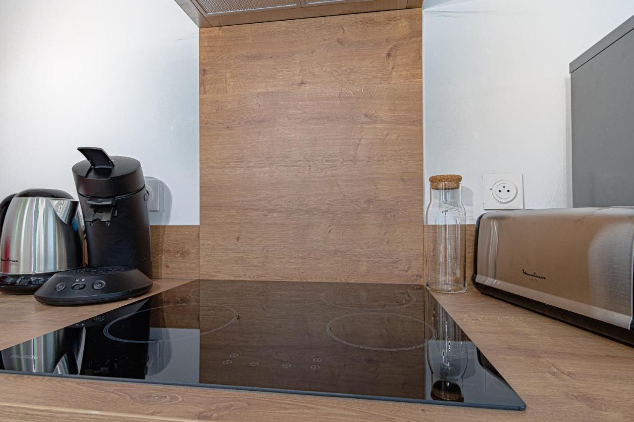 Le Pied A Terre D'Ernest Apartment Limoges Bagian luar foto